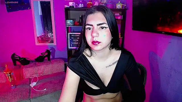 IsisRouse online show from 11/20/25, 03:18