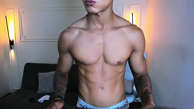 Paradise boy s online show from 01/05/26, 06:55