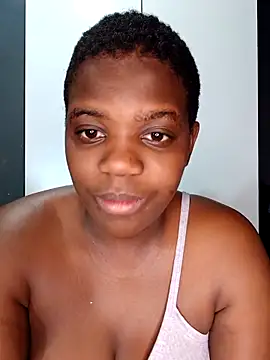 Bigchoccojugsxx online show from 02/16/26, 09:56