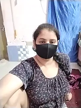 Snapshot of Ruksar-Pathan chatting on 05/19/26, 10:11 Ruksar-Pathan online show from 05/19/26, 10:11