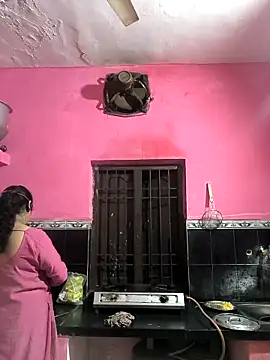 Ruksar-Pathan online show from 11/18/25, 02:53