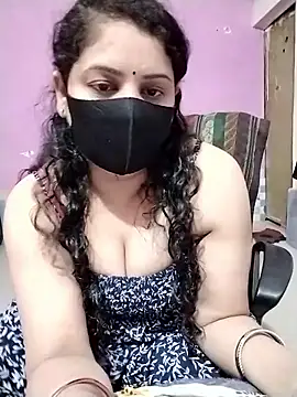 Snapshot of Ruksar-Pathan chatting on 04/25/26, 04:26 Ruksar-Pathan online show from 04/25/26, 04:26