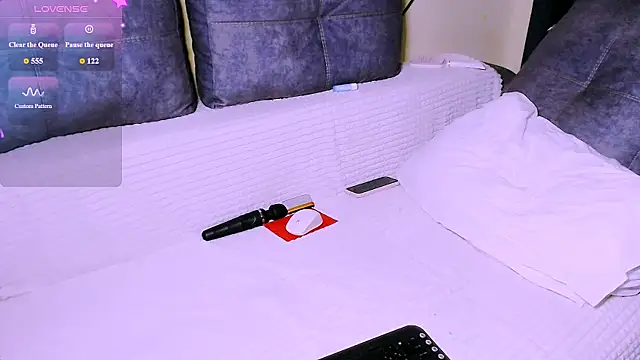 Lina Owl online show from 06/26/26, 05:19