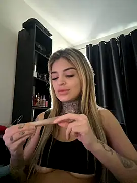 bbholli online show from 11/13/25, 08:13