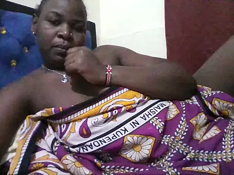 Snapshot of Africana20 chatting on 09/14/25, 01:28 Africana20 online show from 09/14/25, 01:28