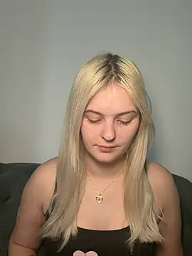 Allylove03 online show from 04/05/26, 06:31