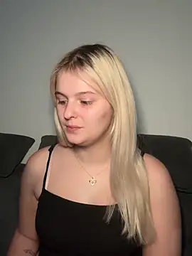 Allylove03 online show from 02/04/26, 03:29