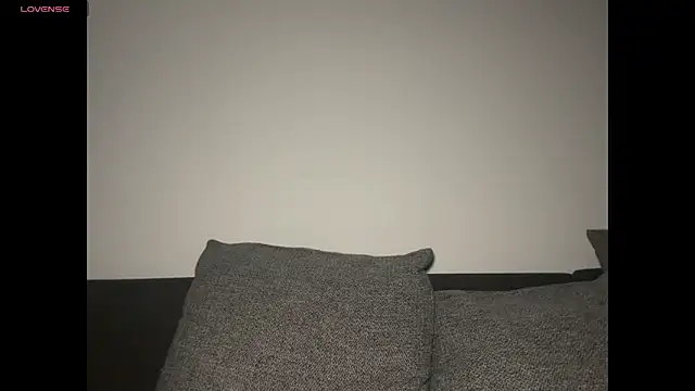 Snapshot of Allylove03 chatting on 10/08/25, 05:46 Allylove03 online show from 10/08/25, 05:46