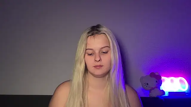 Allylove03 online show from 01/11/26, 03:02