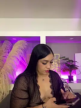 Snapshot of Sheeryl__ chatting on 05/16/26, 05:39 Sheeryl online show from 05/16/26, 05:39