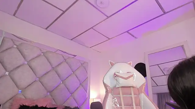 alessiaferry online show from 10/09/25, 05:35