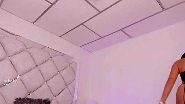 alessiaferry online show from 02/14/25, 12:57