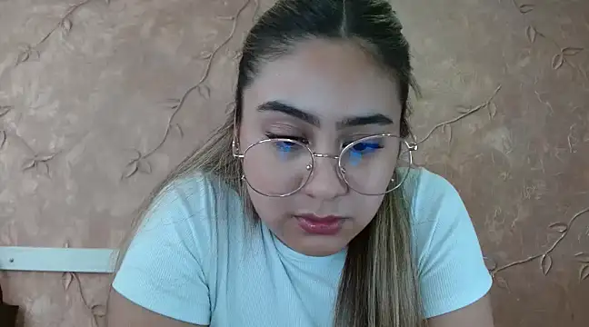 Miabonnett  online show from 03/14/25, 09:21