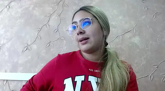 Miabonnett  online show from 03/11/25, 06:19