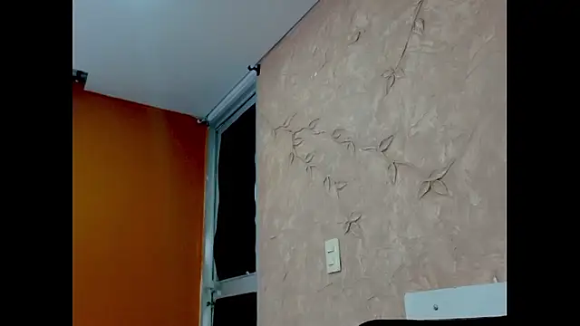 Miabonnett  online show from 01/15/26, 12:19