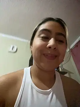Snapshot of Miabonnett_ chatting on 03/04/26, 03:14 Miabonnett online show from 03/04/26, 03:14