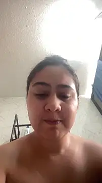 Miabonnett  online show from 02/12/26, 01:55