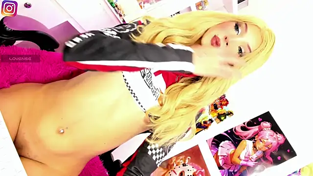 Snapshot of Annita_DirtyyXxx chatting on 10/14/25, 02:45 Annita DirtyyXxx online show from 10/14/25, 02:45