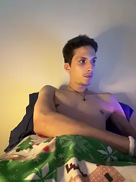 CamiloXx04 online show from 04/22/26, 04:19