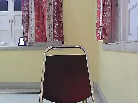 Model-Tanya online show from 11/11/25, 05:08