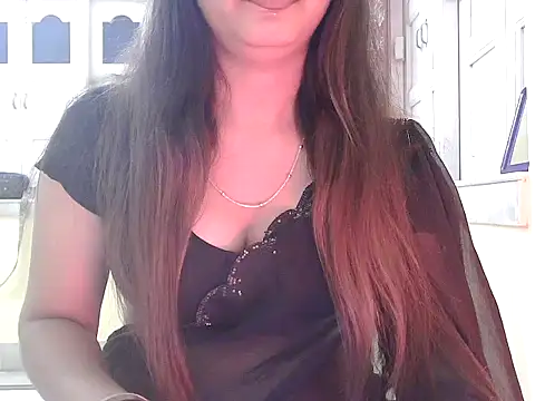 Model-Tanya online show from 11/13/25, 11:36