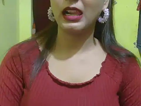 Snapshot of Model-Tanya chatting on 02/10/25, 02:48 Model-Tanya online show from 02/10/25, 02:48