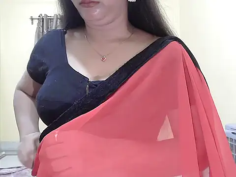 Model-Tanya online show from 04/08/26, 12:17