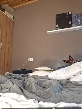 Snapshot of unicka65 chatting on 11/22/25, 08:57 unicka65 online show from 11/22/25, 08:57