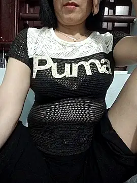 Hara lusia83 online show from 05/16/26, 08:35