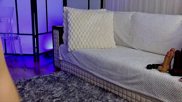 OnlyXandra online show from 11/02/25, 05:23