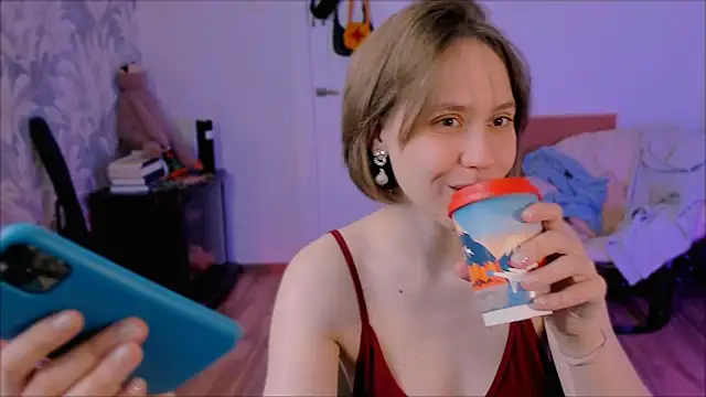 Malinax online show from 04/10/26, 01:51