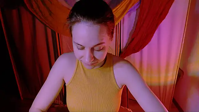 Malinax online show from 10/26/25, 10:54