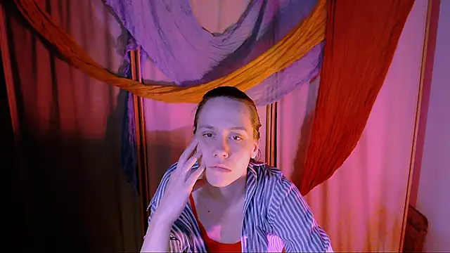 Malinax online show from 11/24/25, 10:32