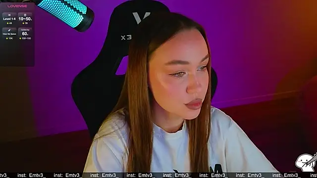 Emili1- online show from 04/01/26, 10:05