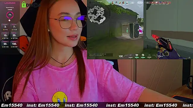Snapshot of Emili1- chatting on 01/28/25, 01:38 Emili1- online show from 01/28/25, 01:38