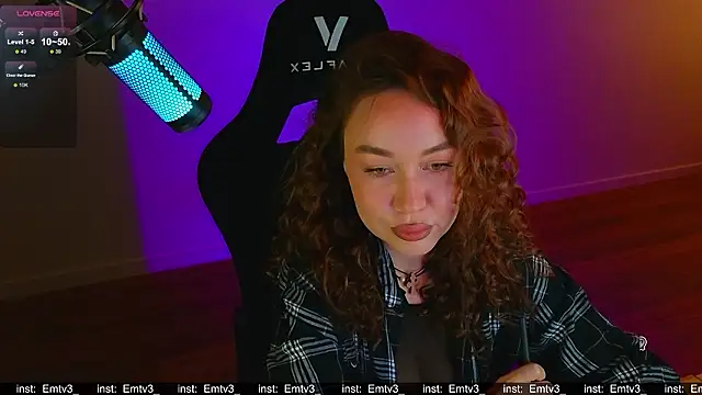 Emili1- online show from 03/25/26, 10:58