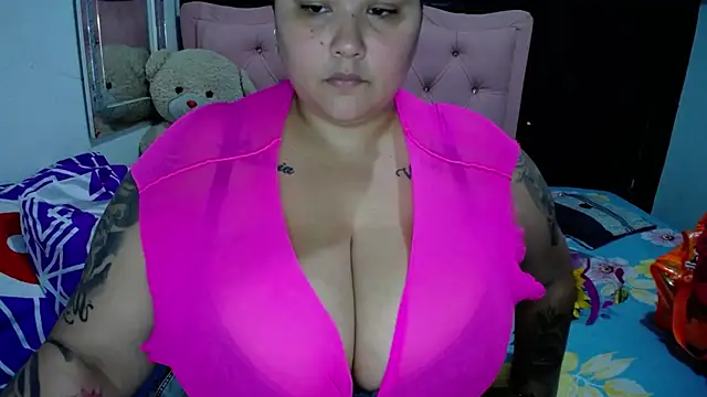 Fernanda Big Boobs online show from 03/08/25, 09:29
