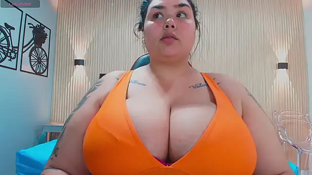 Fernanda Big Boobs online show from 03/28/26, 07:48