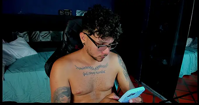 kenintoro online show from 12/15/25, 07:31