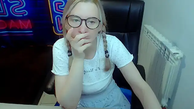 kerakiss877 online show from 03/22/25, 04:45