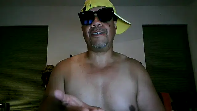 pimpdaddy4ever online show from 04/23/26, 02:40
