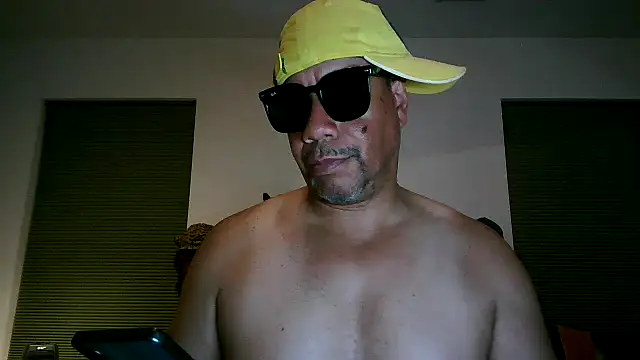 pimpdaddy4ever online show from 05/05/26, 02:03