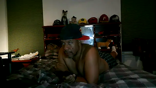 pimpdaddy4ever online show from 10/12/25, 06:15