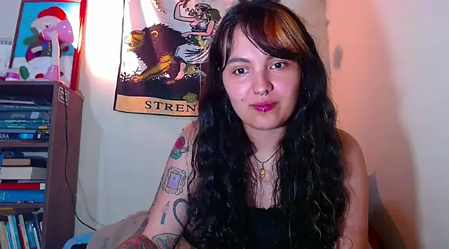 Snapshot of sweetiee_mary chatting on 12/29/24, 11:29 sweetiee mary online show from 12/29/24, 11:29