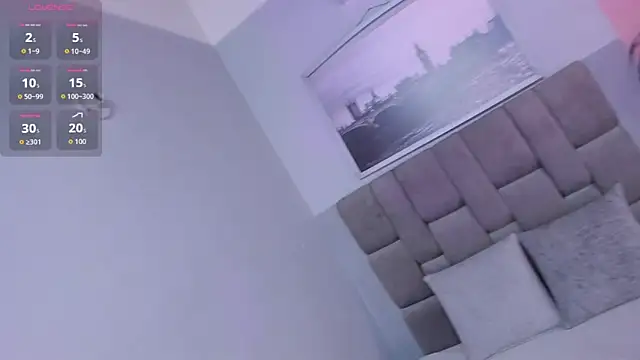 selene tylor  online show from 12/20/25, 04:15