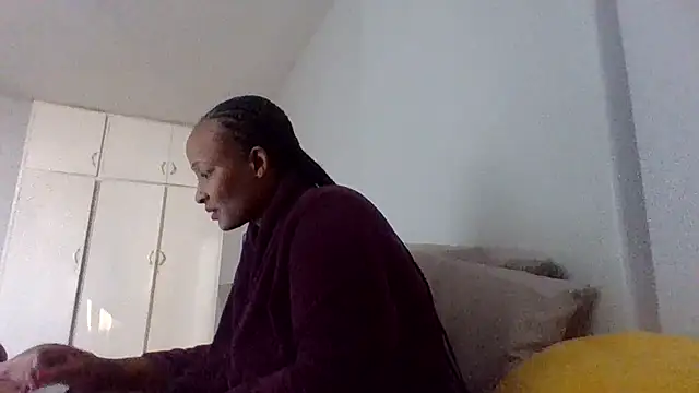 BabeAssXX online show from 03/10/26, 02:43