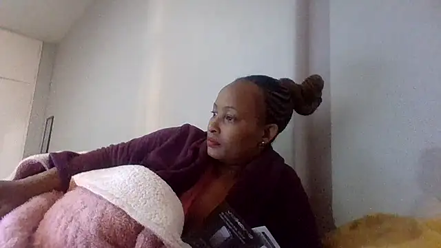 Snapshot of BabeAssXX chatting on 07/07/26, 02:42 BabeAssXX online show from 07/07/26, 02:42