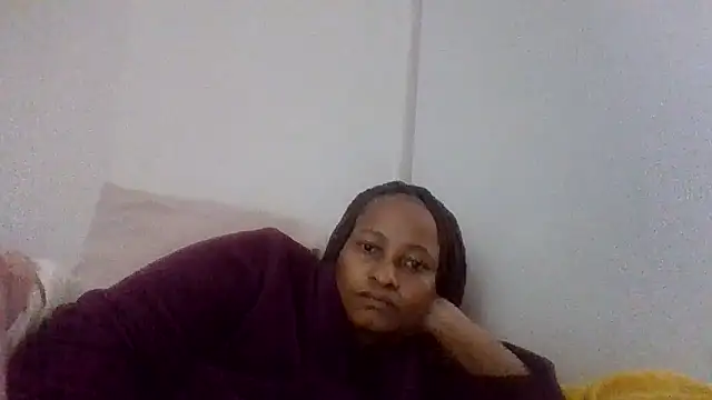 BabeAssXX online show from 05/17/26, 06:24
