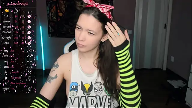 Snapshot of Project_hisoka chatting on 11/08/25, 02:48 Project hisoka online show from 11/08/25, 02:48