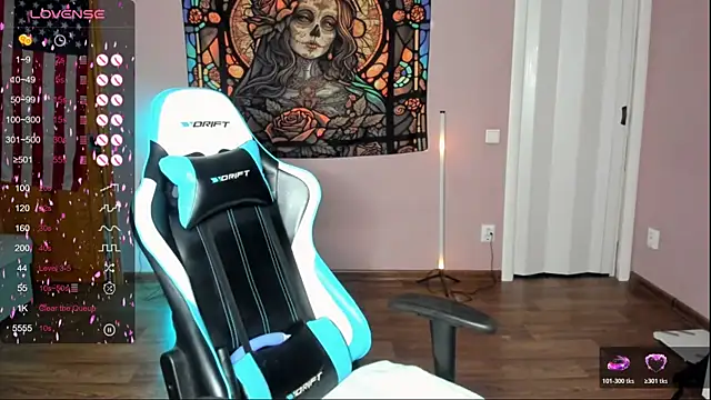 Snapshot of Project_hisoka chatting on 12/18/25, 04:06 Project hisoka online show from 12/18/25, 04:06